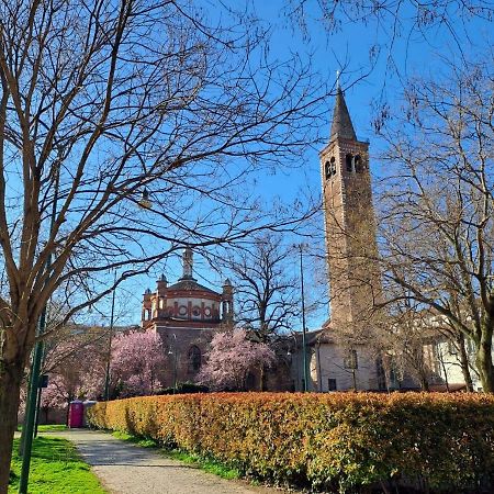 The Best Rent - Gorgeous One-Bedroom Apartment In Ticinese Milano Eksteriør billede